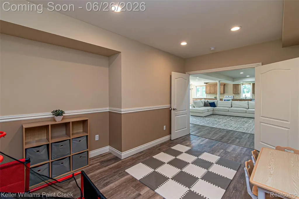 2400 Inwood Road Washington Township MI 48095
