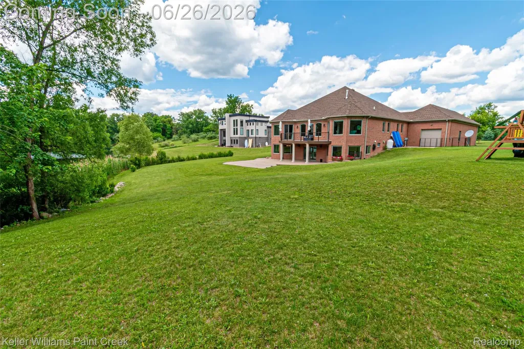 2400 Inwood Road Washington Township MI 48095