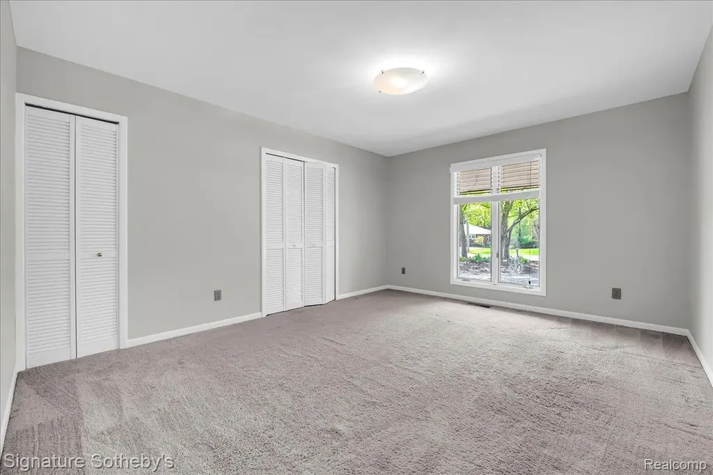 45 Maywood Avenue Bloomfield Hills City MI 48304