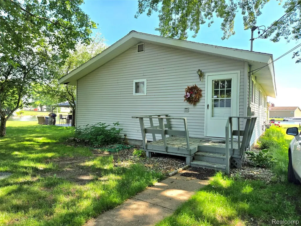 6783 W Northshore Drive Lake Township MI 49651