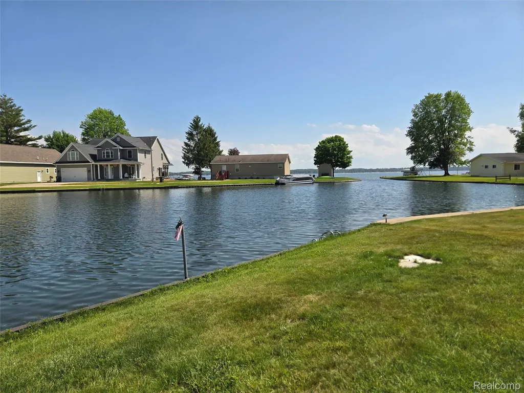 6783 W Northshore Drive Lake Township MI 49651