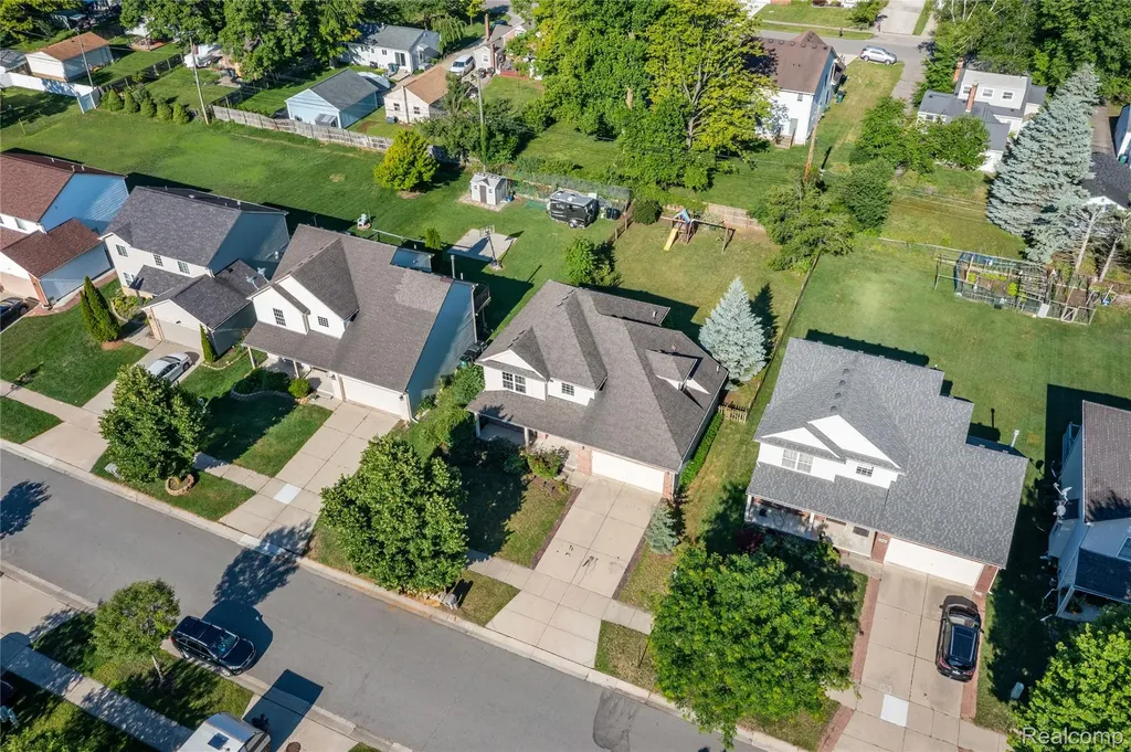 1975 Enterprise Drive Troy City MI 48083