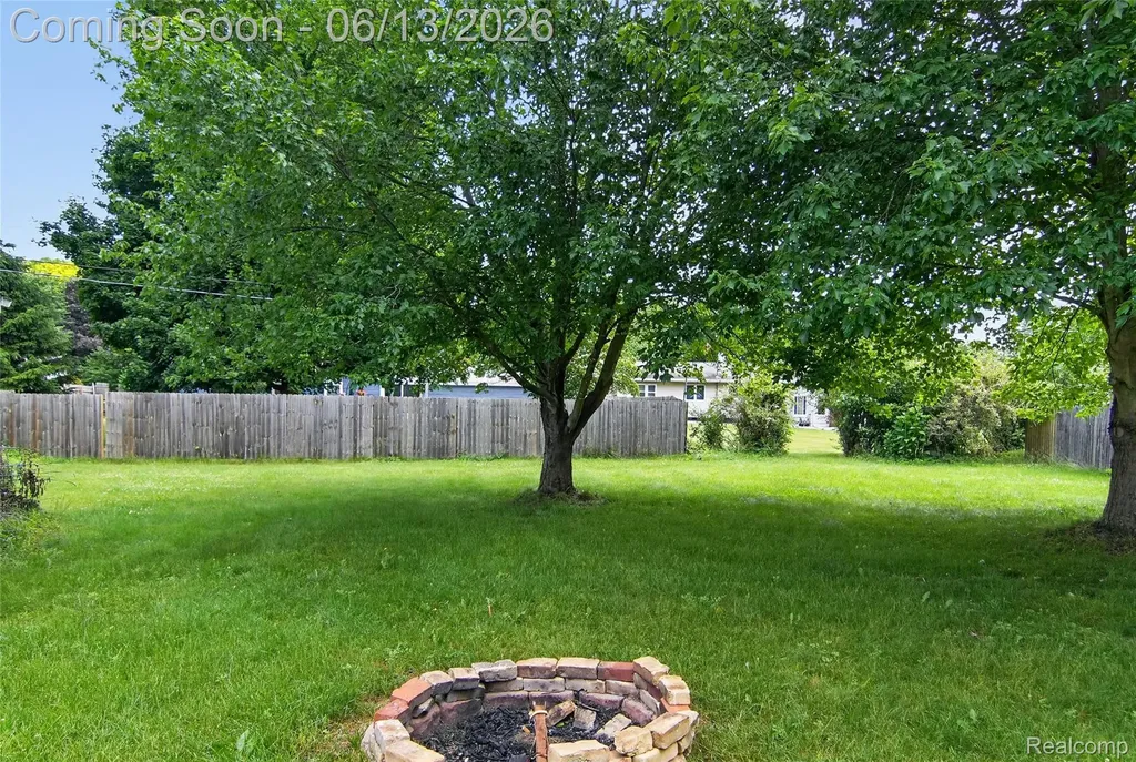 2730 Hillcrest Street Summit Township MI 49203