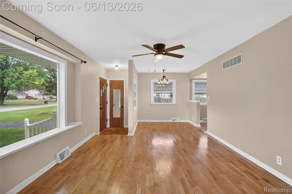 2730 Hillcrest Street Summit Township MI 49203