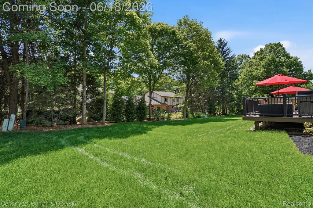 42149 Crestview Circle Northville City MI 48168