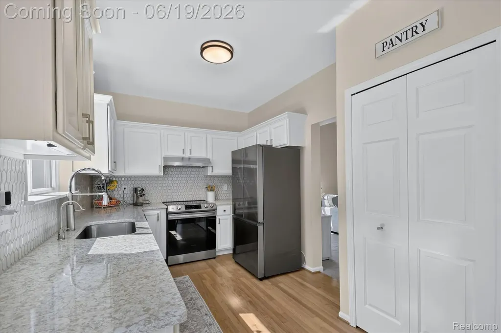 2718 Moosewood Drive Waterford Charter Township MI 48329