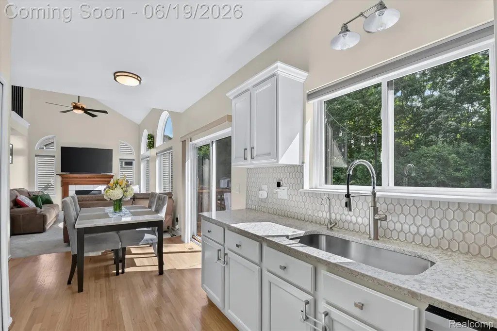 2718 Moosewood Drive Waterford Charter Township MI 48329