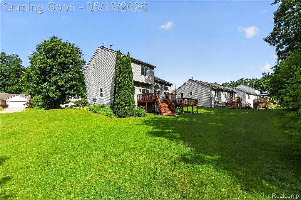 2718 Moosewood Drive Waterford Charter Township MI 48329