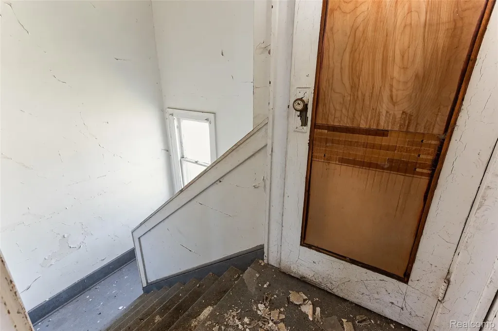 2223 Gray Street Detroit City MI 48215