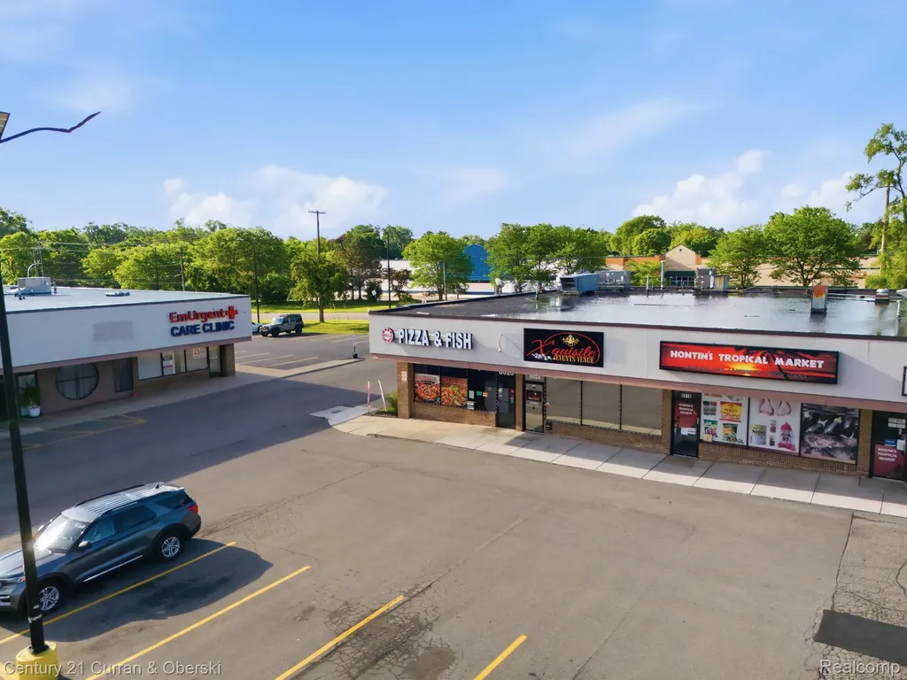 8028 N Middlebelt Road Westland City MI 48185