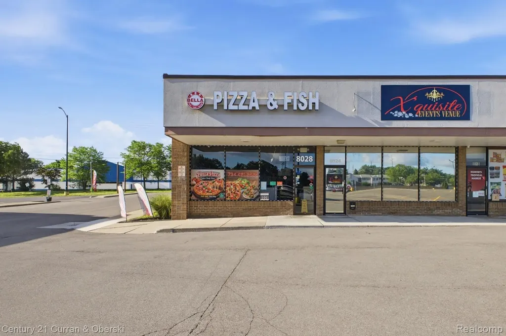 8028 N Middlebelt Road Westland City MI 48185