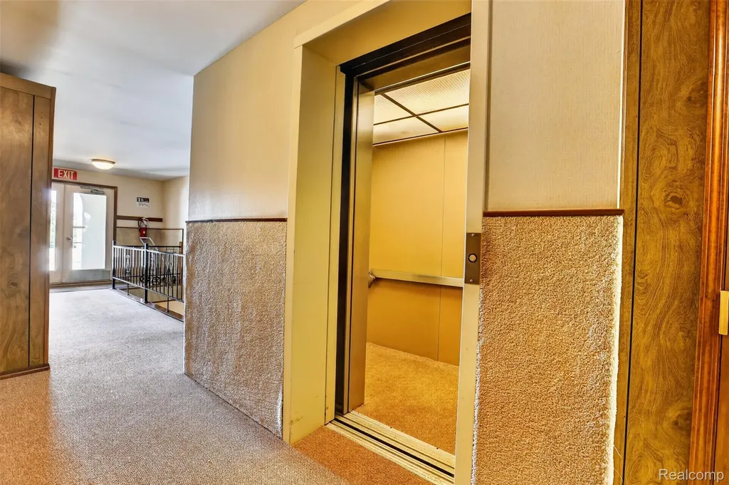 925 Kennely Road Thomas Township MI 48609