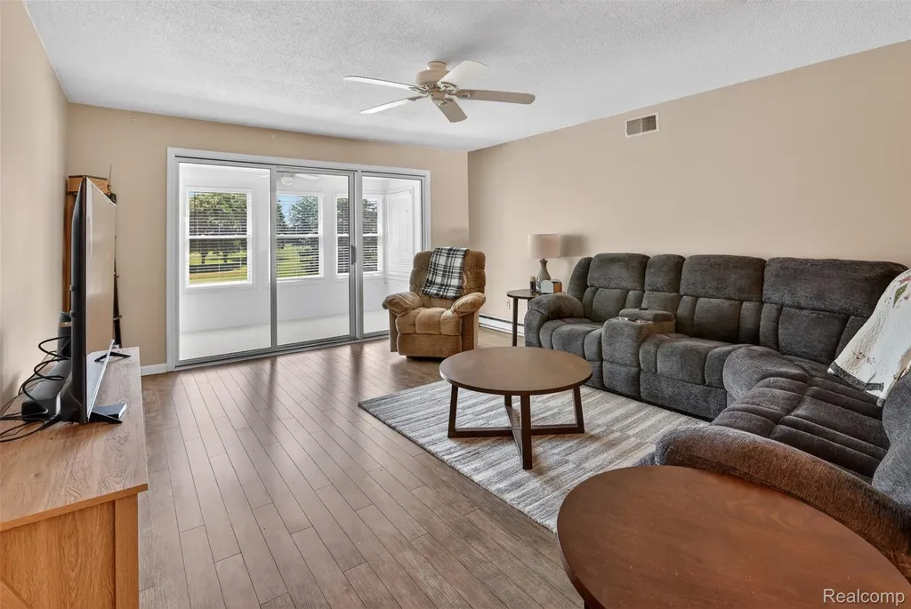 925 Kennely Road Thomas Township MI 48609