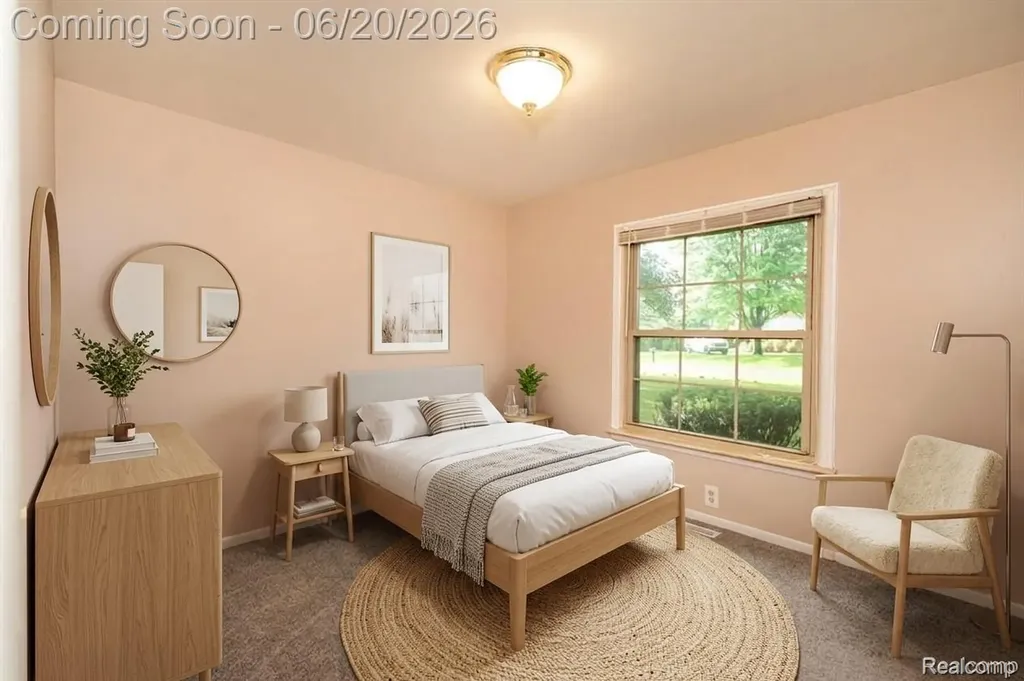 1239 Ashover Drive Bloomfield Charter Township MI 48304