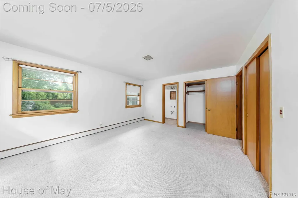 12054 Belleville Road Van Buren Charter Township MI 48111