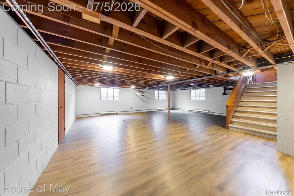 12054 Belleville Road Van Buren Charter Township MI 48111