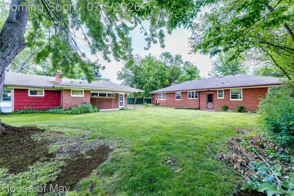 12054 Belleville Road Van Buren Charter Township MI 48111