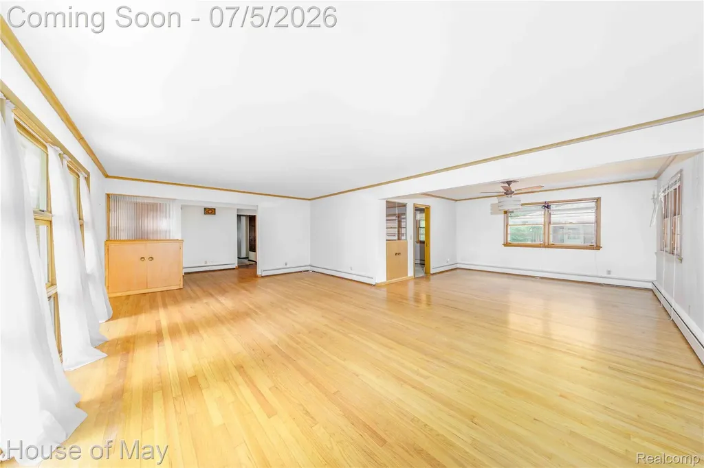 12054 Belleville Road Van Buren Charter Township MI 48111