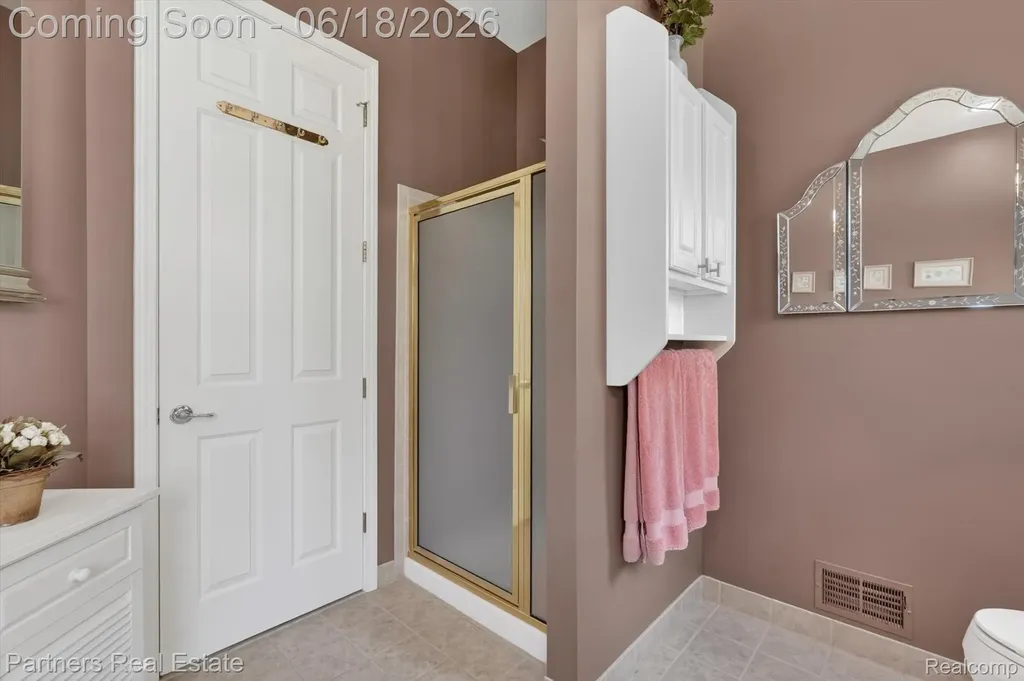 4632 Villa France Drive N Genoa Township MI 48116