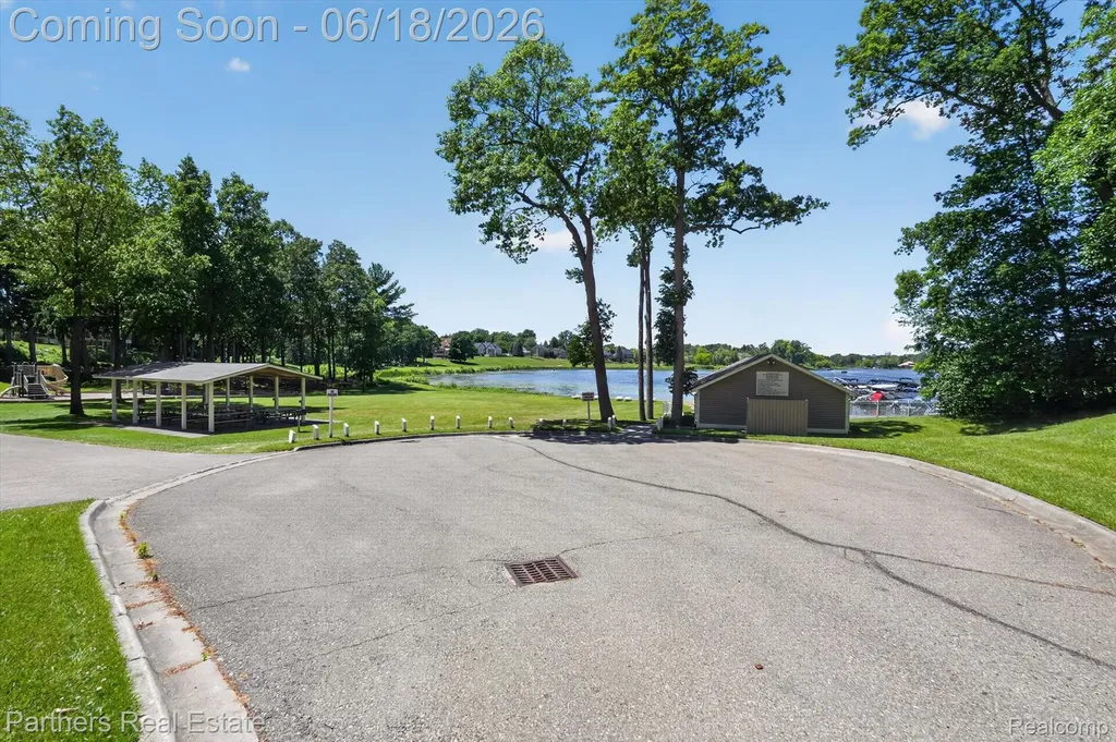 4632 Villa France Drive N Genoa Township MI 48116