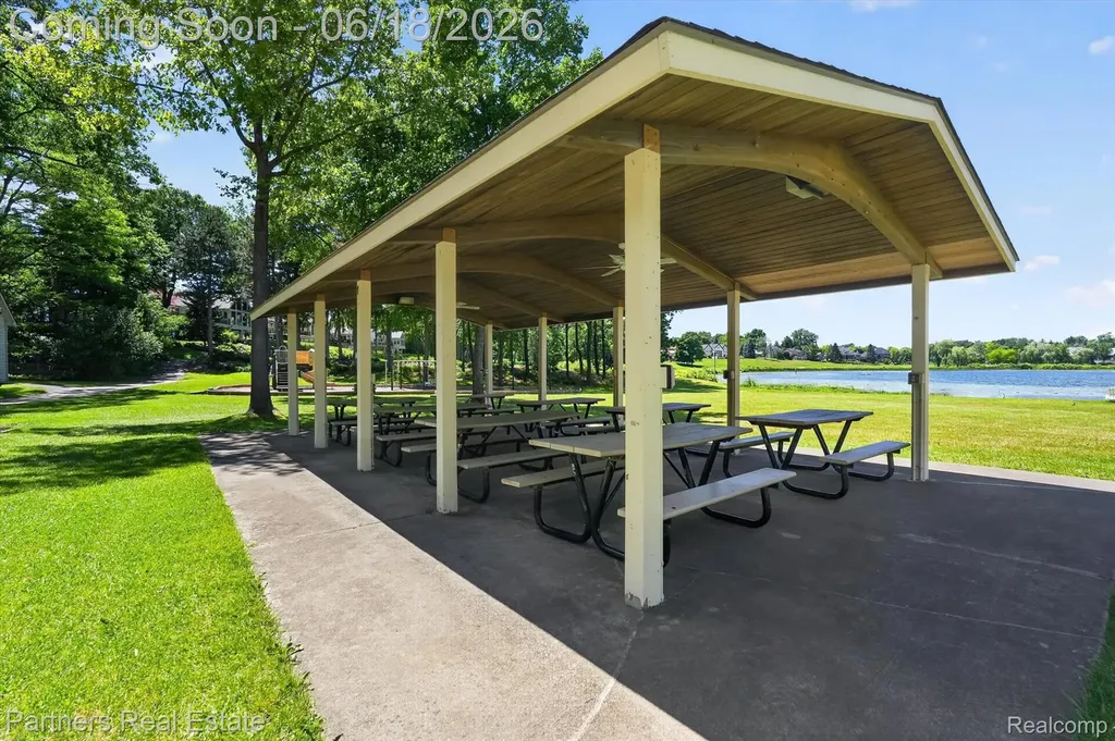 4632 Villa France Drive N Genoa Township MI 48116