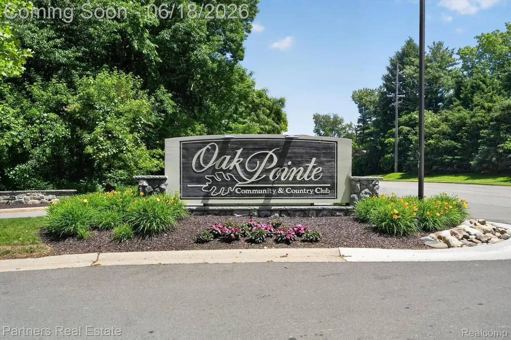 4632 Villa France Drive N Genoa Township MI 48116