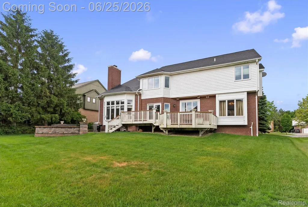 3612 Sleepy Fox Drive Rochester Hills City MI 48309