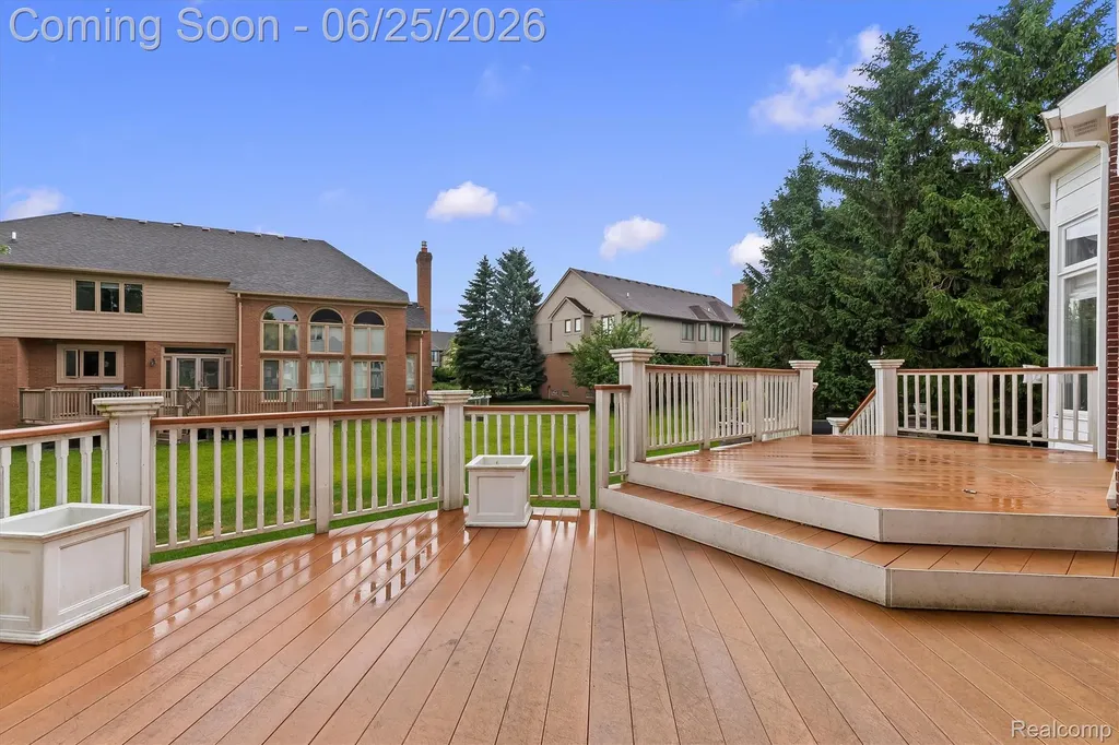 3612 Sleepy Fox Drive Rochester Hills City MI 48309