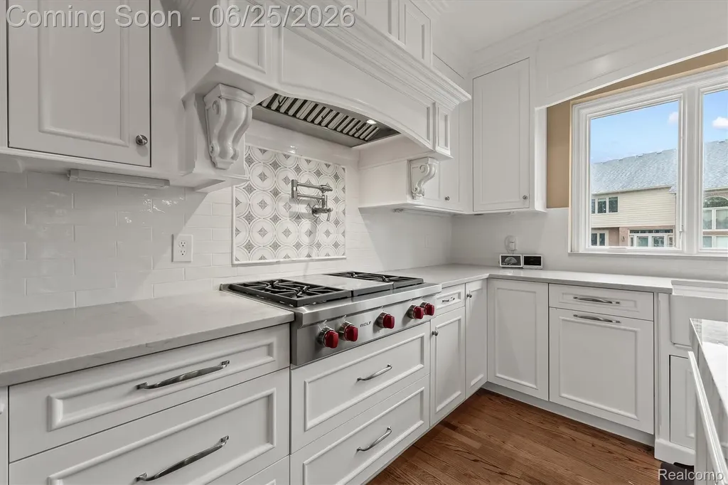 3612 Sleepy Fox Drive Rochester Hills City MI 48309