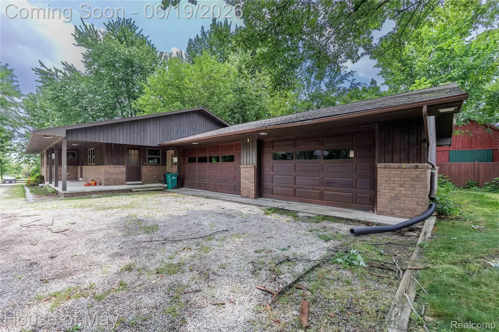 12080 Belleville Road Van Buren Charter Township MI 48111