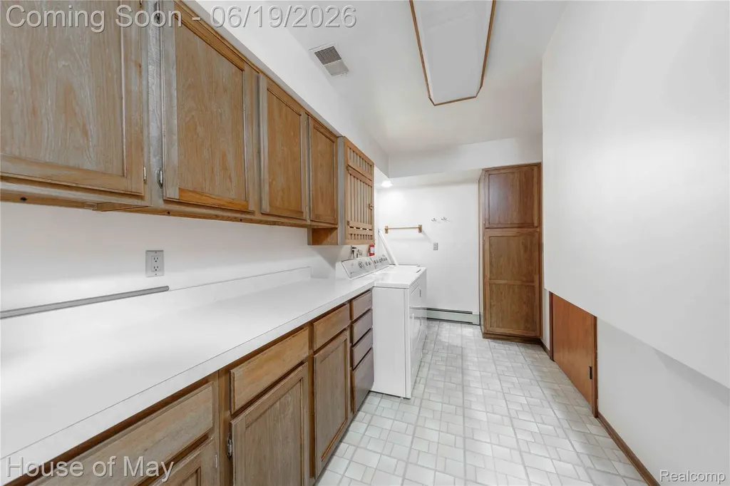 12080 Belleville Road Van Buren Charter Township MI 48111