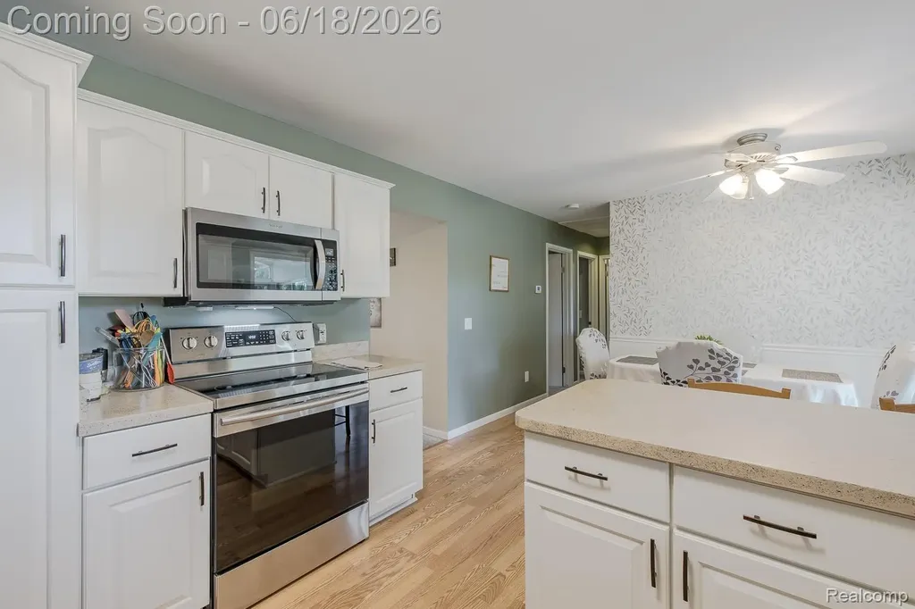 880 Joslyn Road Orion Charter Township MI 48362