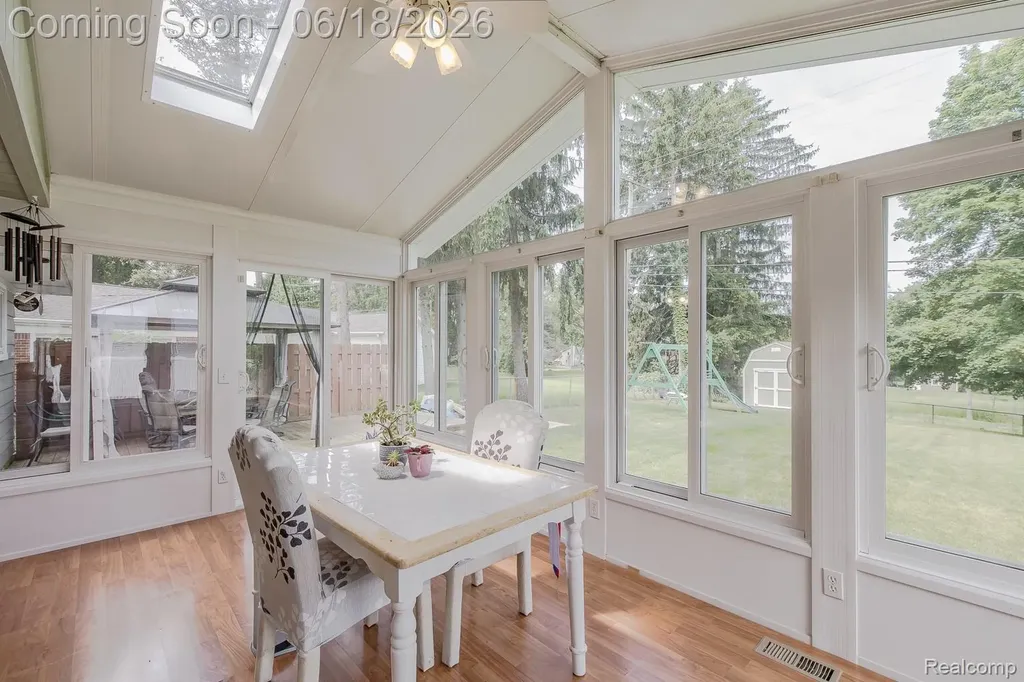 880 Joslyn Road Orion Charter Township MI 48362