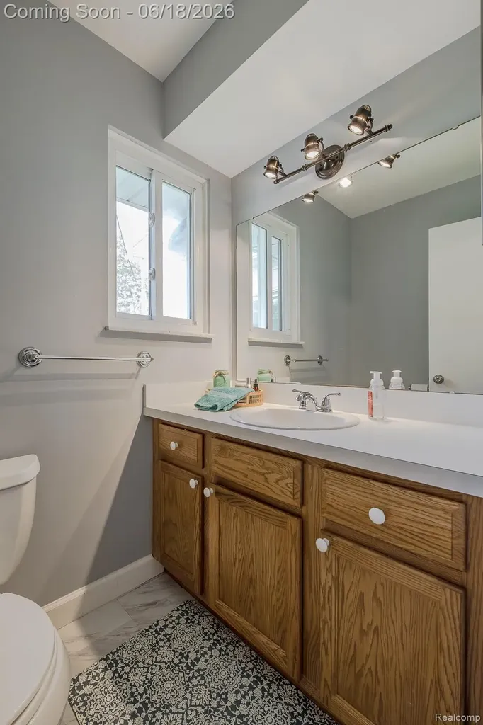 880 Joslyn Road Orion Charter Township MI 48362