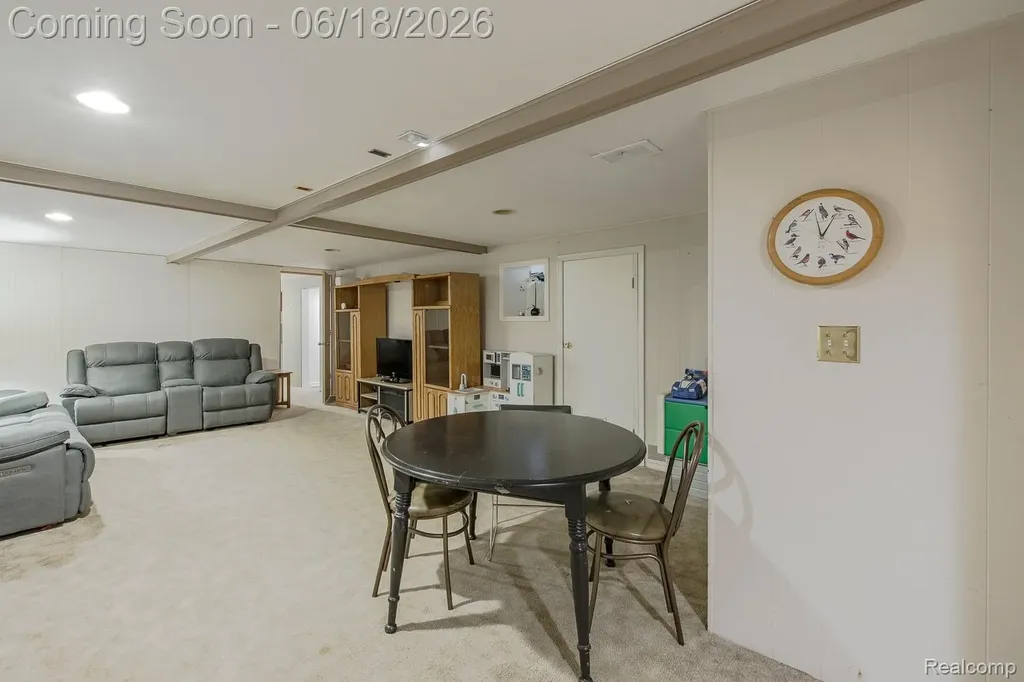 880 Joslyn Road Orion Charter Township MI 48362