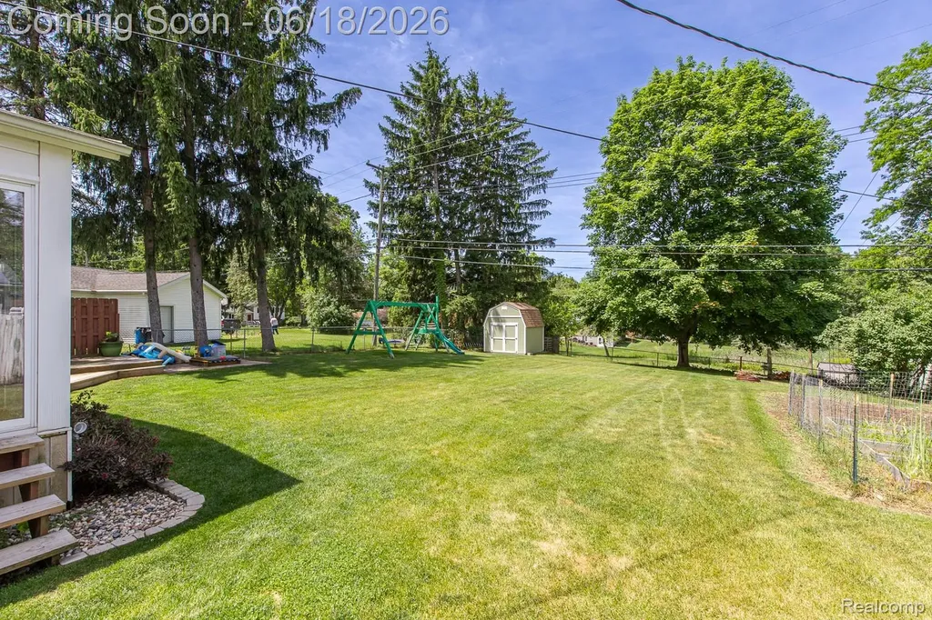 880 Joslyn Road Orion Charter Township MI 48362