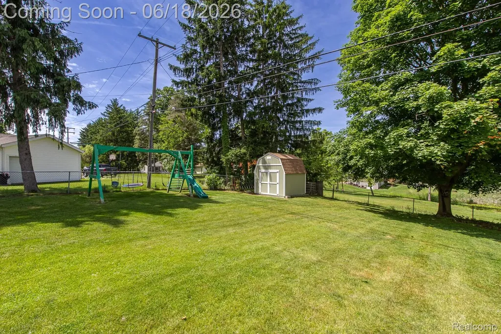 880 Joslyn Road Orion Charter Township MI 48362