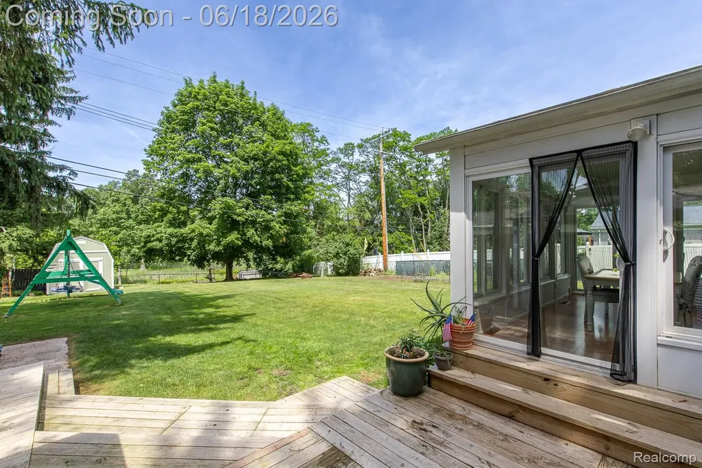 880 Joslyn Road Orion Charter Township MI 48362