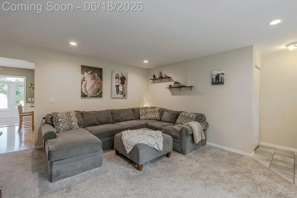 880 Joslyn Road Orion Charter Township MI 48362