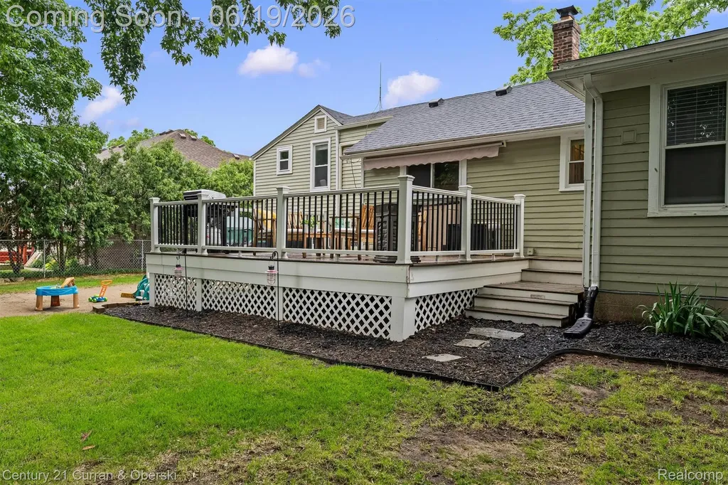 36235 7 Mile Road Livonia City MI 48152