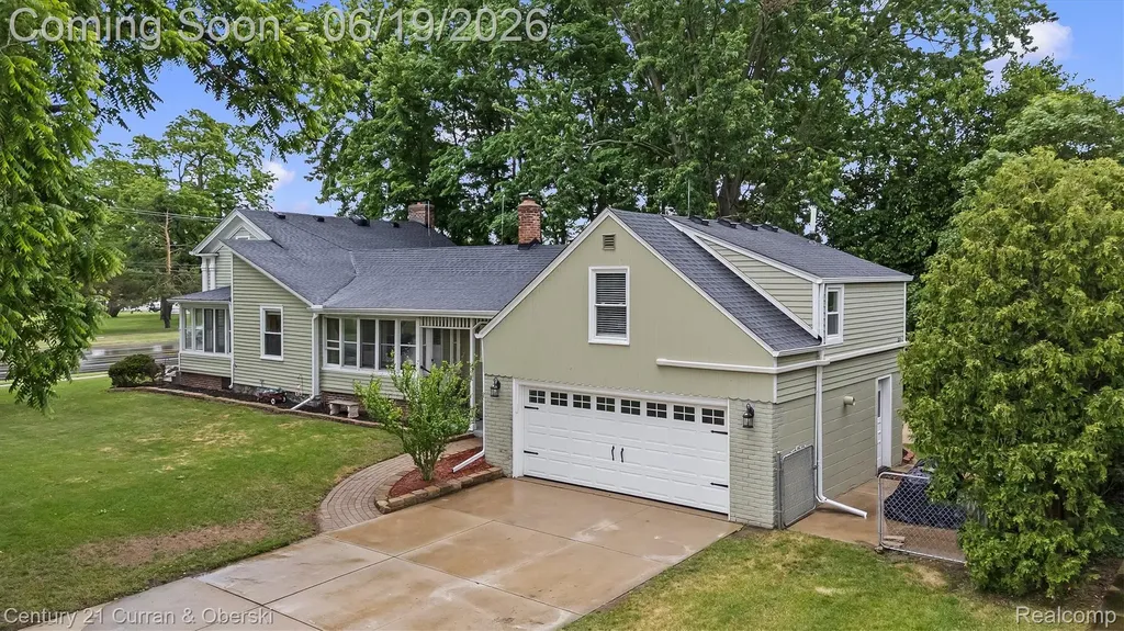 36235 7 Mile Road Livonia City MI 48152