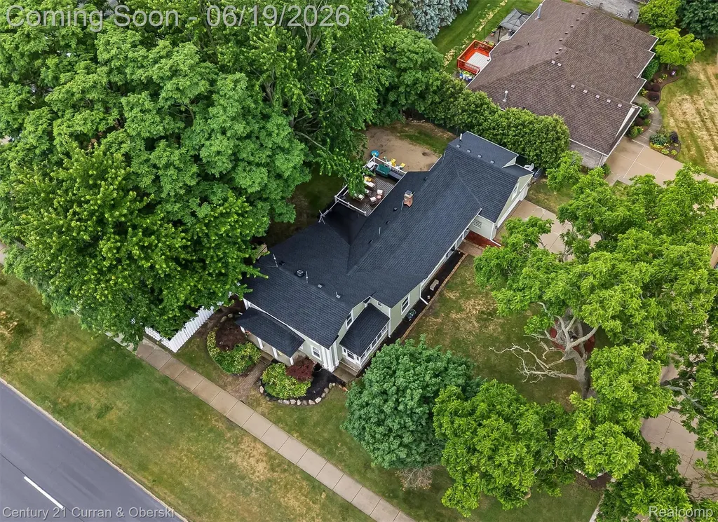 36235 7 Mile Road Livonia City MI 48152
