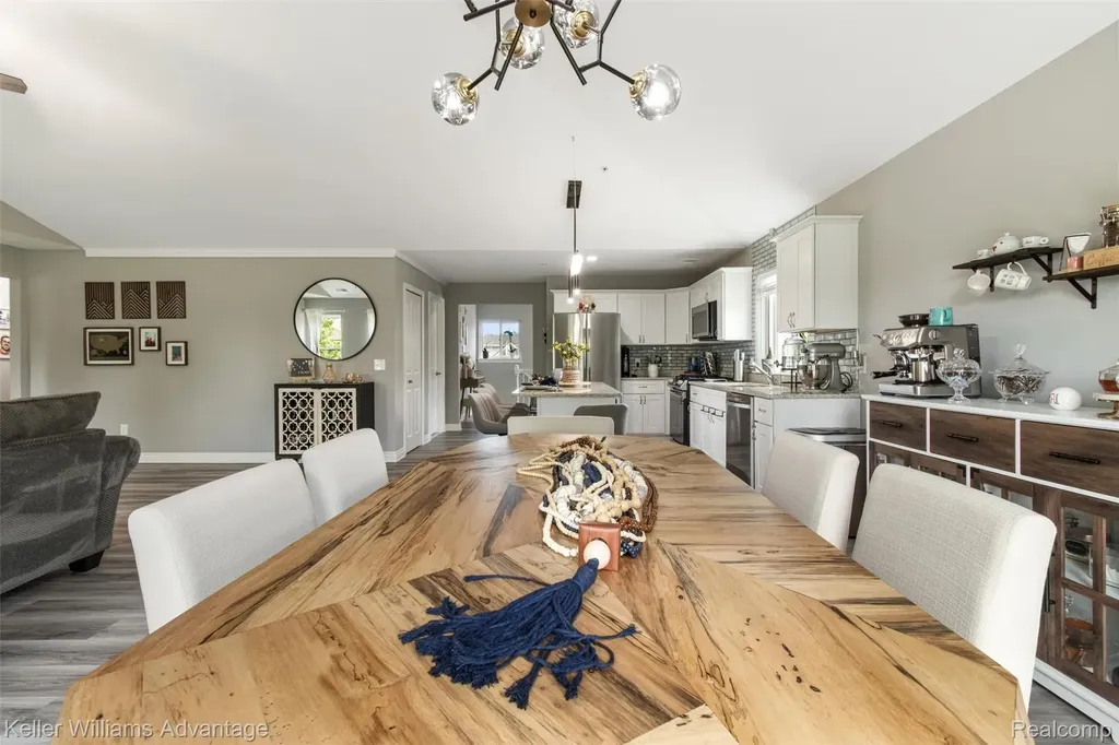 16595 Savor Lane Clinton Charter Township MI 48035