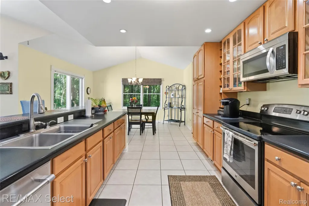 6500 N Seymour Road Flushing Charter Township MI 48433