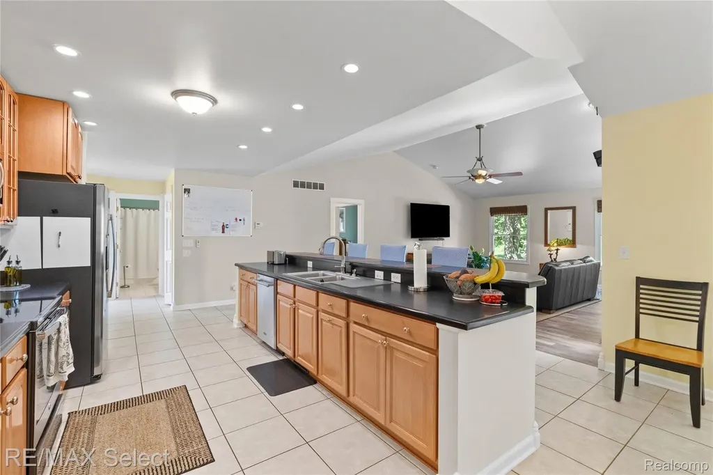 6500 N Seymour Road Flushing Charter Township MI 48433
