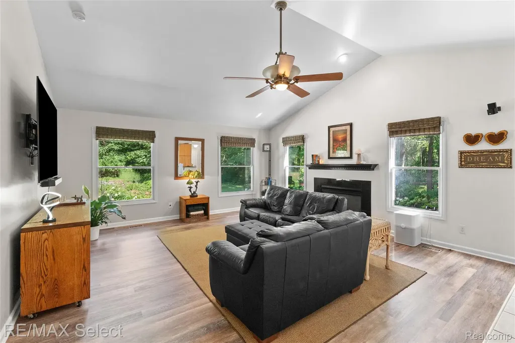 6500 N Seymour Road Flushing Charter Township MI 48433