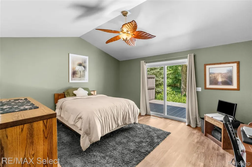6500 N Seymour Road Flushing Charter Township MI 48433