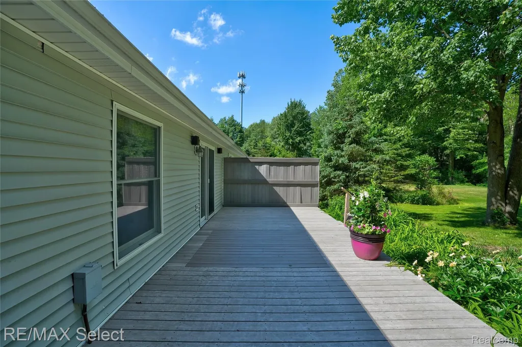 6500 N Seymour Road Flushing Charter Township MI 48433