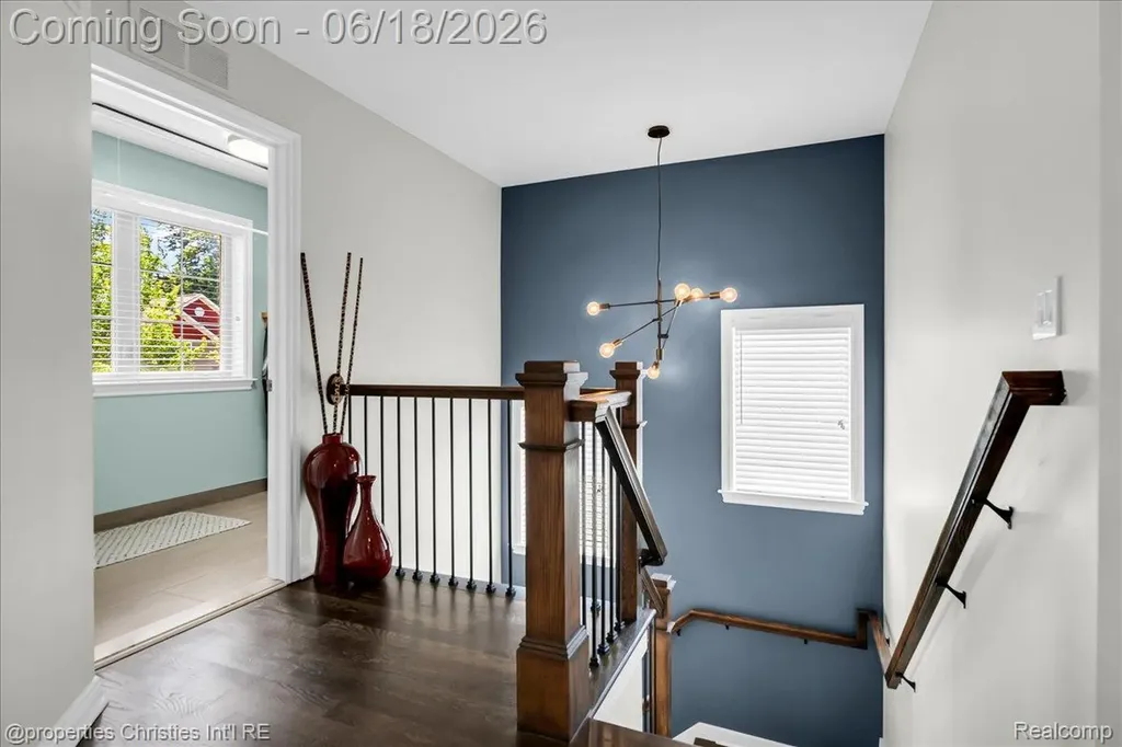 1363 Humphrey Avenue Birmingham City MI 48009