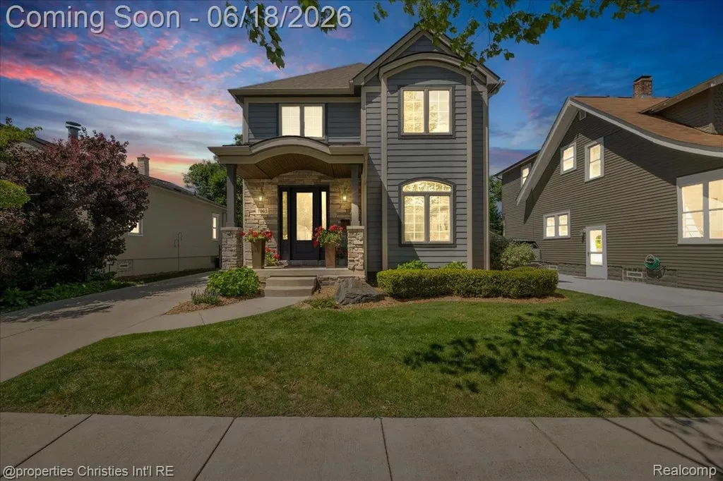 1363 Humphrey Avenue Birmingham City MI 48009